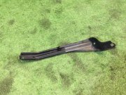 Suporte direito do para-choques dianteiro SUBARU LEGACY B4 OEM 57707AE130 BE5 2000 silver 792