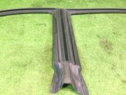 右车门密封条 SUBARU LEGACY B4 OEM 63521AE000 BE5 2001 black 47А