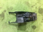 杯架 SUBARU LEGACY B4 OEM 92132AE000ML, 66150AE020ML BE5 2001 серый 01G