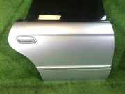 Puerta trasera derecha SUBARU LEGACY B4 OEM 60400AE400 BE5 2001 серый 01G