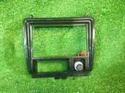 Рамка магнитофона 66221AC080 SUBARU LEGACY