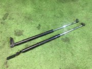 Амортизаторы пятой двери SUBARU LANCASTER OEM 63260AE020, 63260AE030, 871068210, S92502, S92503, BH9 1998 green 8K4