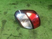 右尾灯 SUBARU LANCASTER OEM 84201AE080, 84201AE081 BH9 1998