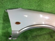 Guarda-lamas dianteiro direito SUBARU LANCASTER OEM 57120AE030, 57129AE030 BH9 1999 beige 8L5
