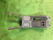 Подстаканник 92132AE000DG, 66150AE020DG SUBARU LANCASTER