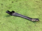 Soporte derecho del parachoques delantero SUBARU LEGACY OEM 57707AE120 BH9 2000 silver 792