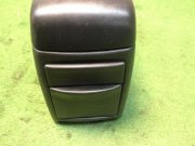 Porta-luvas e apoio de braço SUBARU LANCASTER OEM 92111AE010AC BH9 2001 silver 1U2