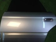 Puerta trasera izquierda SUBARU LANCASTER OEM 60400AE430 BH9 2002 серый 1U2
