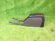 ช่องเก็บของและที่วางแขน SUBARU LANCASTER OEM 92111AE010AC BH9 2002 серый 1U2