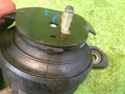 Подушка ДВС левая SUBARU LANCASTER OEM 41022AE110 BH9 2000 EZ30