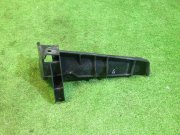 Крепление заднего бампера левое НИЖНЕЕ!!! 57731AE010 SUBARU LANCASTER