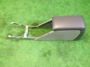 Guantera y reposabrazos SUBARU LANCASTER OEM 92111AE010AD, 92115AE000DG BH9 2000 silver 9G9