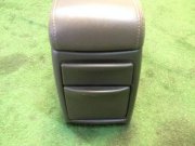 グローブボックス・アームレスト SUBARU LANCASTER OEM 92111AE010AD, 92115AE000DG BHE 2002 silver 1U2