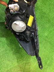 Right headlight SUBARU OUTBACK OEM 84001AJ080, 84001AJ081 BRF 2009