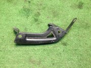 Крепление заднего бампера правое 57712SA110 SUBARU FORESTER