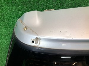 Tailgate цвет 01G SUBARU LEGACY OEM 60800AE040 BH5 2002 SILVER 01G