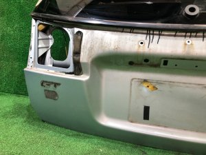 Tailgate цвет 01G SUBARU LEGACY OEM 60800AE040 BH5 2002 SILVER 01G