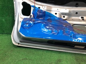 Tailgate цвет 01G SUBARU LEGACY OEM 60800AE040 BH5 2002 SILVER 01G