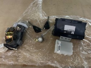 Комплект замков Замок зажигания SUBARU OUTBACK OEM 57491AG700 BP9 2006 GOLD 39J