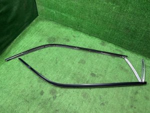 Ветровики SUBARU FORESTER OEM 63531SA000 63531SA010 SG5 2006 BLACK 32J