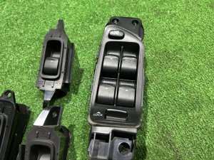 Window control module SUBARU OUTBACK OEM 83071AG010 83071AG040 BPE 2004 EZ30