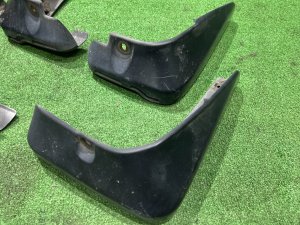 マッドフラップ SUBARU OUTBACK OEM 91112AG120 91112AG130 BPE 2004 SILVER 39D, 3K3