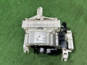 鼓风机 SUBARU OUTBACK OEM 72210AG001 72223AG000 72343AG000 BPE 2004 EZ30
