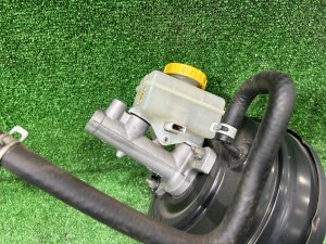 制动总泵 SUBARU OUTBACK OEM 26401AG000 26402AG020 BPE 2004 EZ30