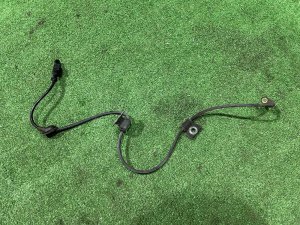 Датчик ABS передний правый 27540AG000 SUBARU OUTBACK