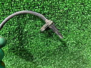 Датчик ABS передний правый SUBARU OUTBACK OEM 27540AG000 BPE 2004 EZ30