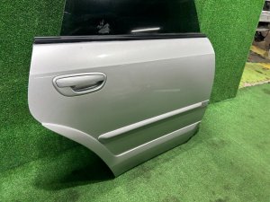 右リアドア SUBARU OUTBACK OEM 60409AG0409P BPE 2004 SILVER 39D, 3K3