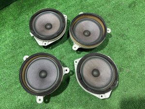 Динамики 86301AG000 86301AG010 86301AG100 SUBARU OUTBACK