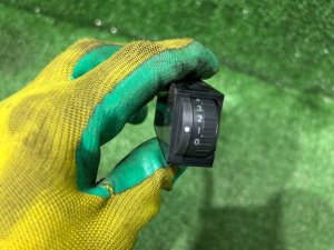 Кнопка корректора фар с фишкой 83002AG000 SUBARU OUTBACK