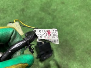 Кнопки подогрева сидений SUBARU OUTBACK OEM 83245AG020 BPE 2004 EZ30