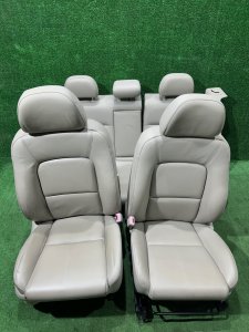 Комплект сидений кожа 64011AG221WA 64011AG231WA SUBARU OUTBACK