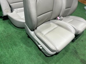 Conjunto de bancos кожа SUBARU OUTBACK OEM 64011AG221WA 64011AG231WA BPE 2004 SILVER 39D, 3K3