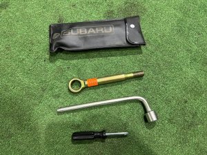 Набор инструментов крюк 97032AG010 SUBARU OUTBACK
