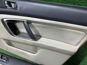 Обшивка дверей SUBARU OUTBACK OEM 94279AG180WA 94279AG190WA 94239AG700WA 94239AG710WA BPE 2004 SILVER 39D, 3K3