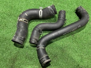 Патрубки радиатора SUBARU OUTBACK OEM 45161AG050 45161AG040 BPE 2004 EZ30