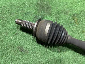 เพลาขับหน้า SUBARU OUTBACK OEM 28321AG010 BPE 2004 EZ30