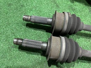 Редуктор с приводами G/R=3.272 SUBARU OUTBACK OEM 38300AC210 38104AA200 28421AG011 BPE 2004 EZ30