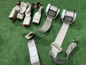 Ремни безопасности