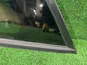 Стекло багажника левое SUBARU OUTBACK OEM 65210AG130 BPE 2004