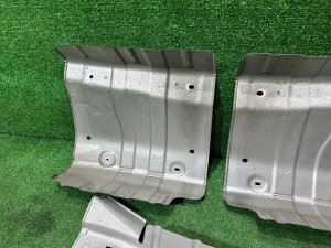 Тепловые экраны глушителя SUBARU OUTBACK OEM 59024AG061 59024AG071 59024AG030 BPE 2004 EZ30