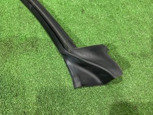 Уплотнитель дверей левый SUBARU OUTBACK OEM 63521AG010 BPE 2004 SILVER 39D, 3K3