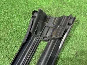 Уплотнитель дверей правый SUBARU OUTBACK OEM 63521AG000 BPE 2004 SILVER 39D, 3K3