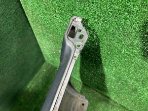 Бампер передний дефекты SUBARU LEGACY LANCASTER OEM 57703AE230MQ BHE BH9 2001 SILVER/GREY 1U2