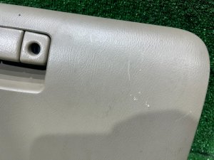 Бардачок SUBARU LEGACY LANCASTER OEM 66120AE000GE BHE 2001 SILVER/GREY 1U2