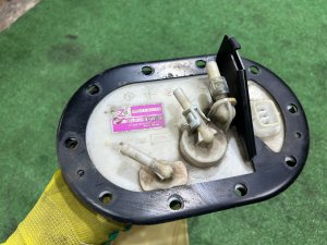 汽油泵 целые трубки SUBARU LEGACY LANCASTER OEM 42021AE040 BHE BEE 2001 EZ30 AT
