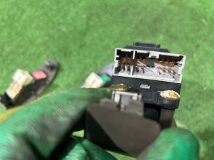 Блок управления стеклоподъемниками SUBARU LEGACY LANCASTER OEM 83071AE080 83071AE040 BHE BH9 2001 EZ30 AT